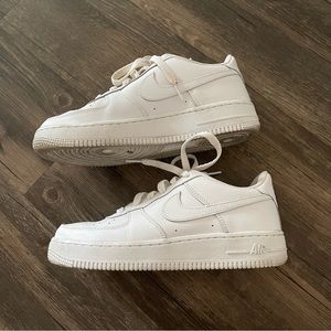 Nike Air Force 1 in white